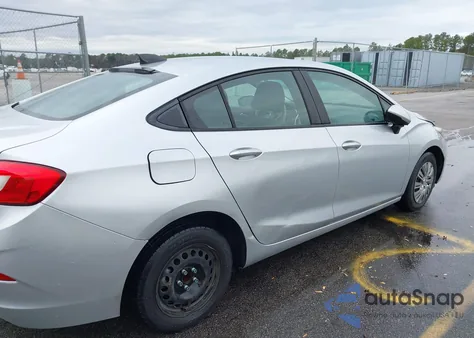 2018 Chevrolet Cruze Ls Auto z USA, uszkodzony, nr VIN 1G1BC5SM0J7135137